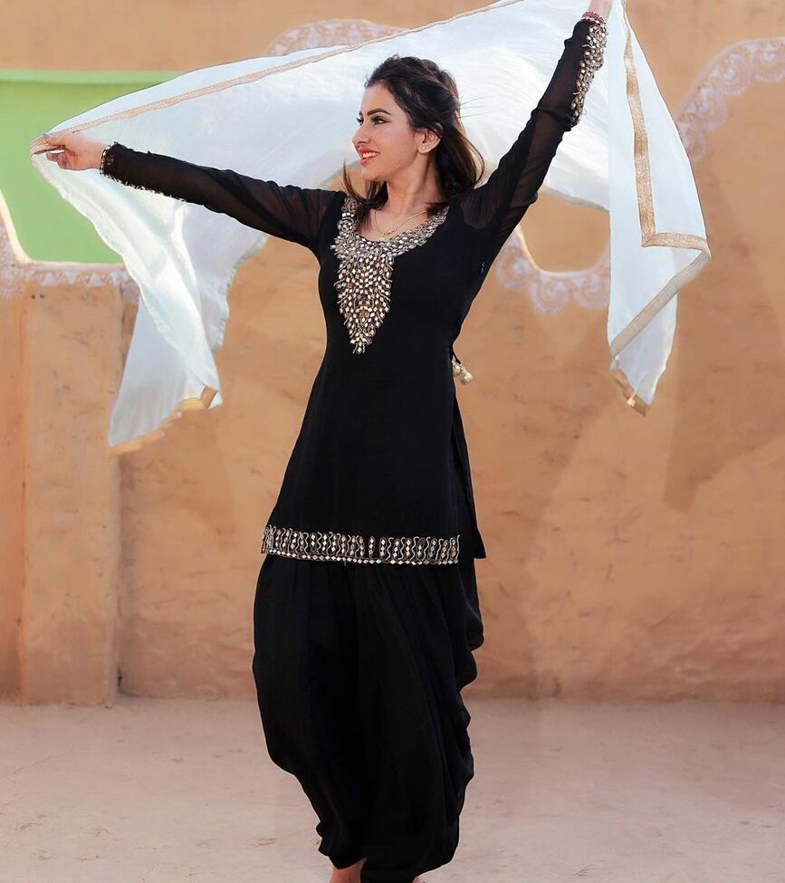 Meetii Kalher nude #108315883