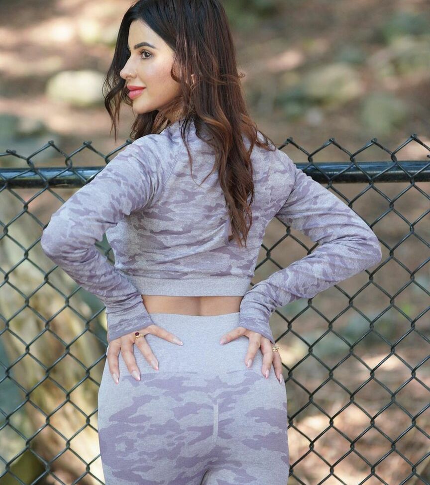 Meetii Kalher nude #108316022