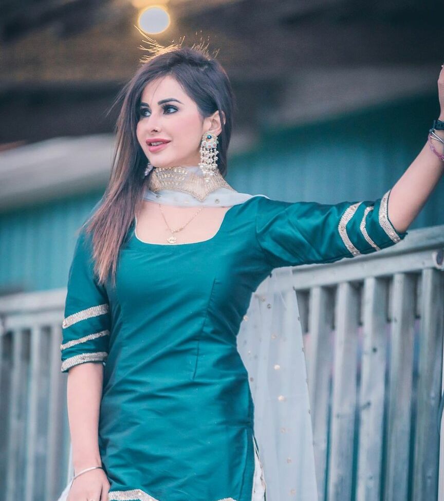 Meetii Kalher nude #108316147