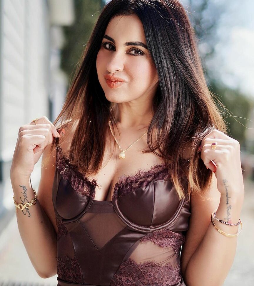 Meetii Kalher nude #108316207