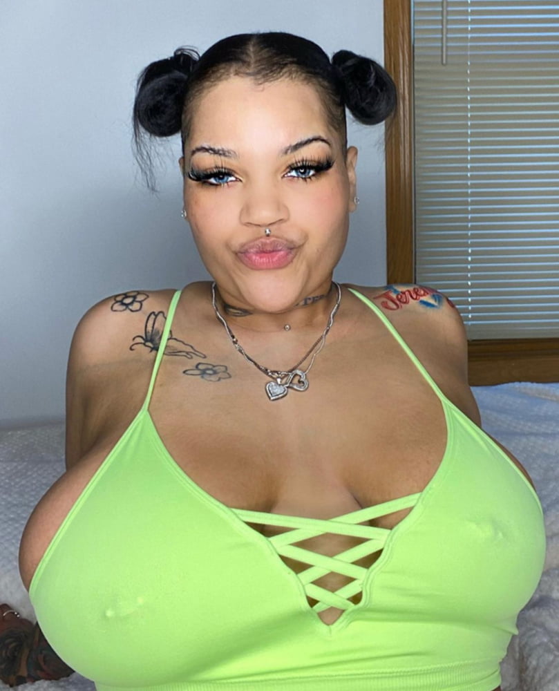 Todo tipo de mujeres
 #103653765