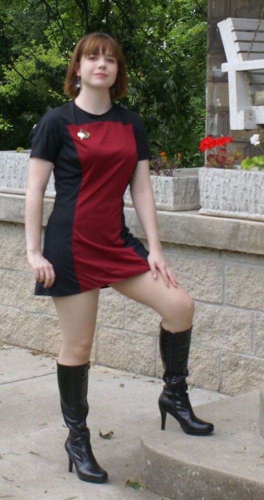 Set phasers to stun (Star Trek) #81136152