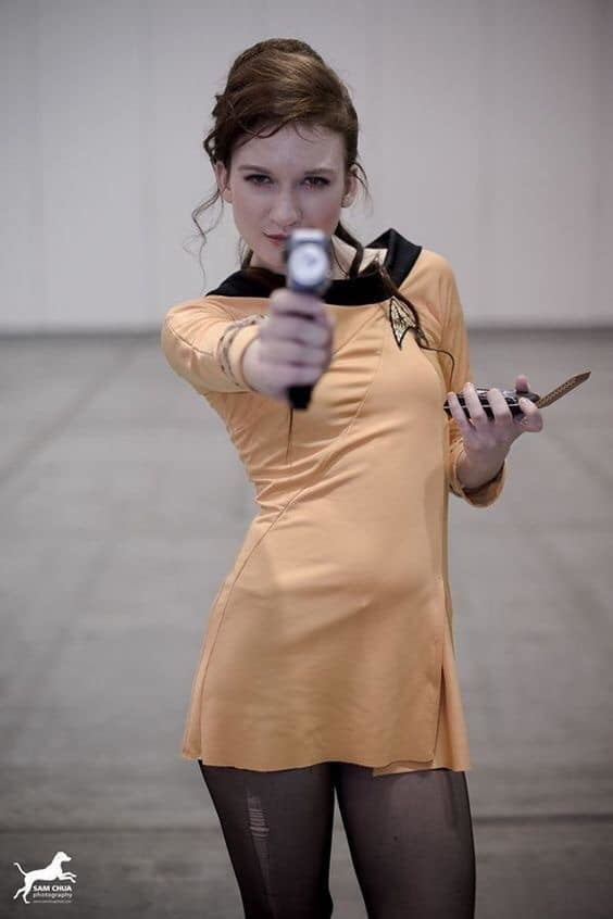 Set phasers to stun (Star Trek) #81137005