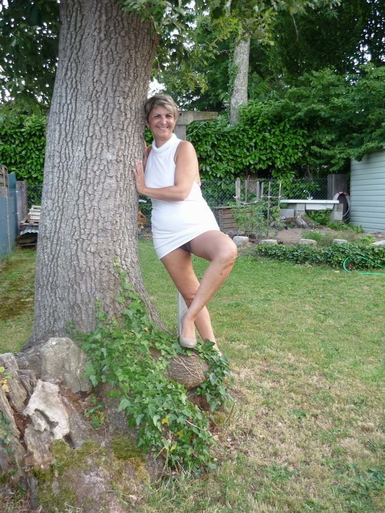 Tree Huggers 370 #91382992