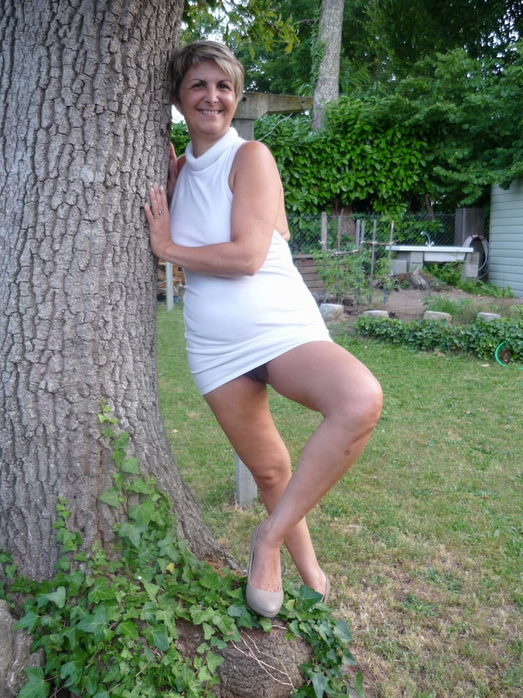 Tree Huggers 370 #91383084