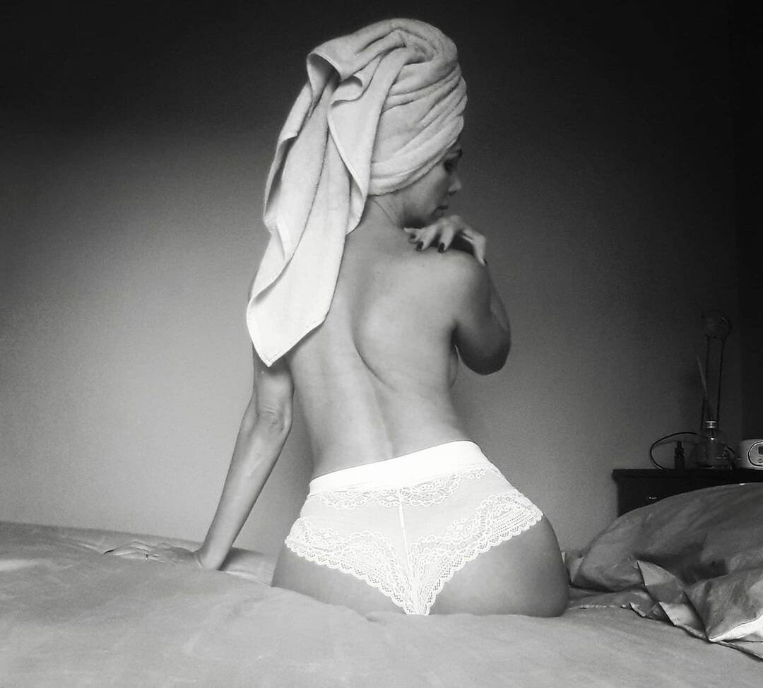 Fabi Laranjeira desnuda #108575884