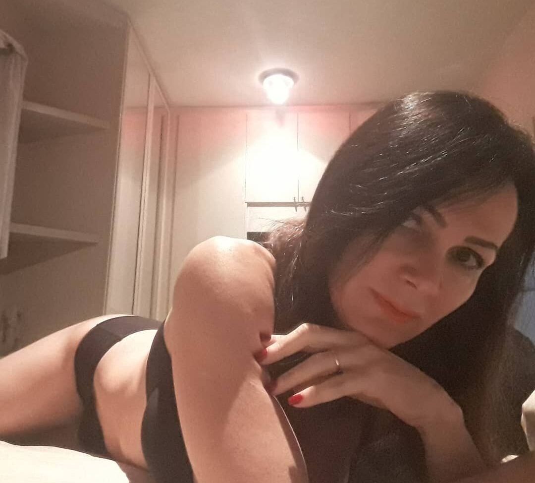 Fabi Laranjeira desnuda #108575942