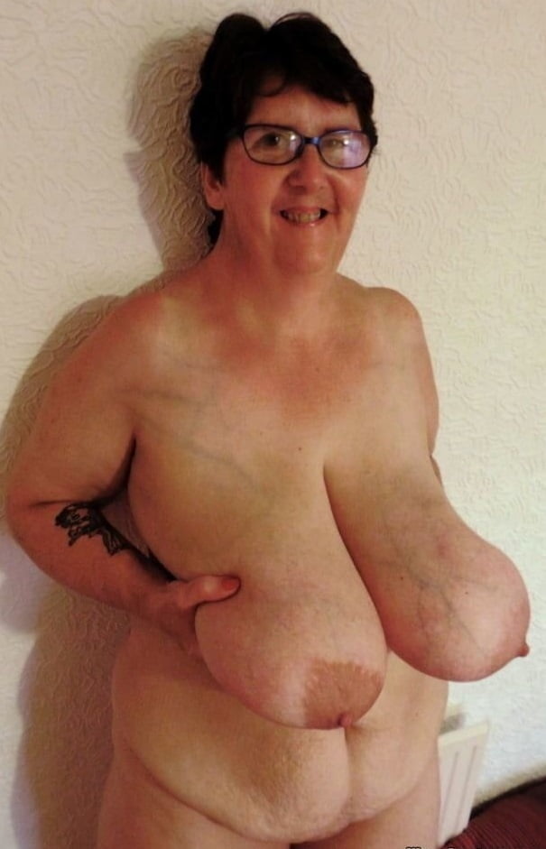 Granny Big Huge Tits Porn Pics - PICTOA