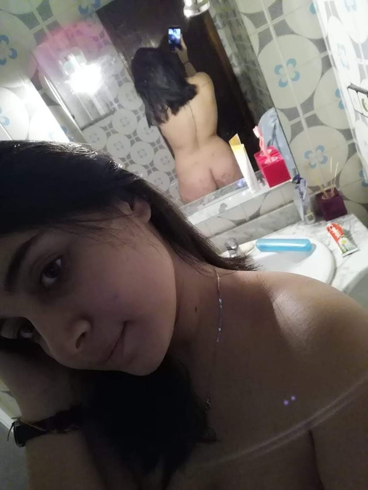 Sexy Arab Girl Showing #87680310
