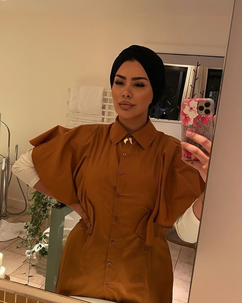 Classy sexy paki hijabis arab pakistani women
 #99255129