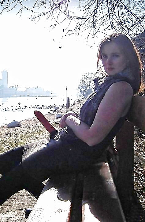 スキニー、スレンダーな女の子、98
 #79739382