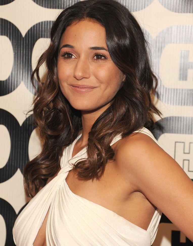 Emmanuelle Chriqui nude #109280487