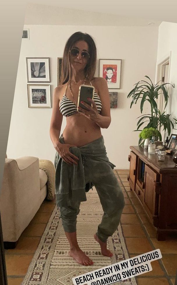 Emmanuelle Chriqui desnuda #109280521