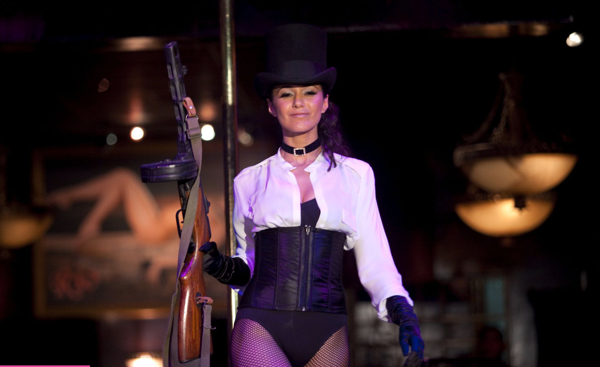 Emmanuelle Chriqui desnuda #109280555