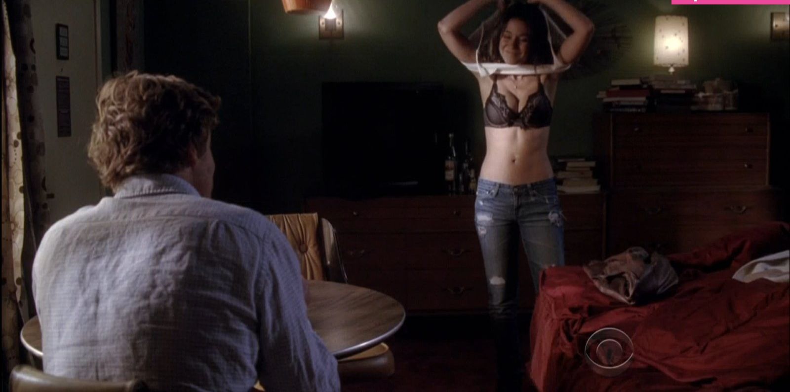 Emmanuelle Chriqui desnuda #109280567