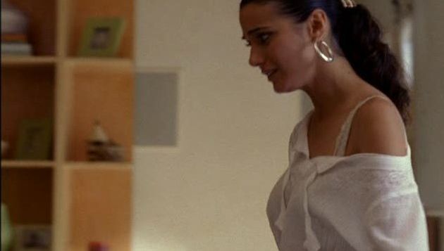 Emmanuelle Chriqui desnuda #109280608