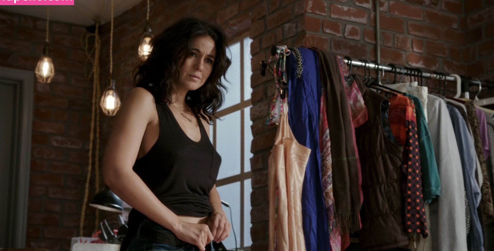 Emmanuelle Chriqui desnuda #109280723