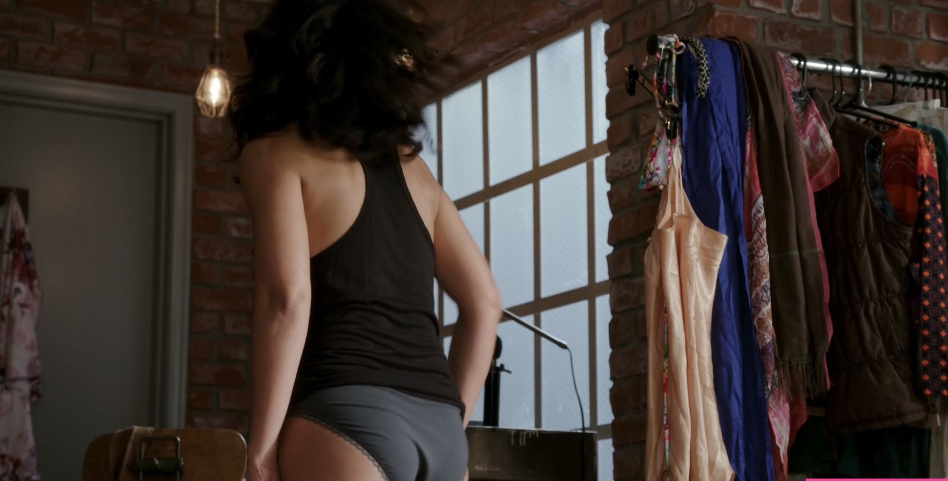 Emmanuelle Chriqui desnuda #109280724