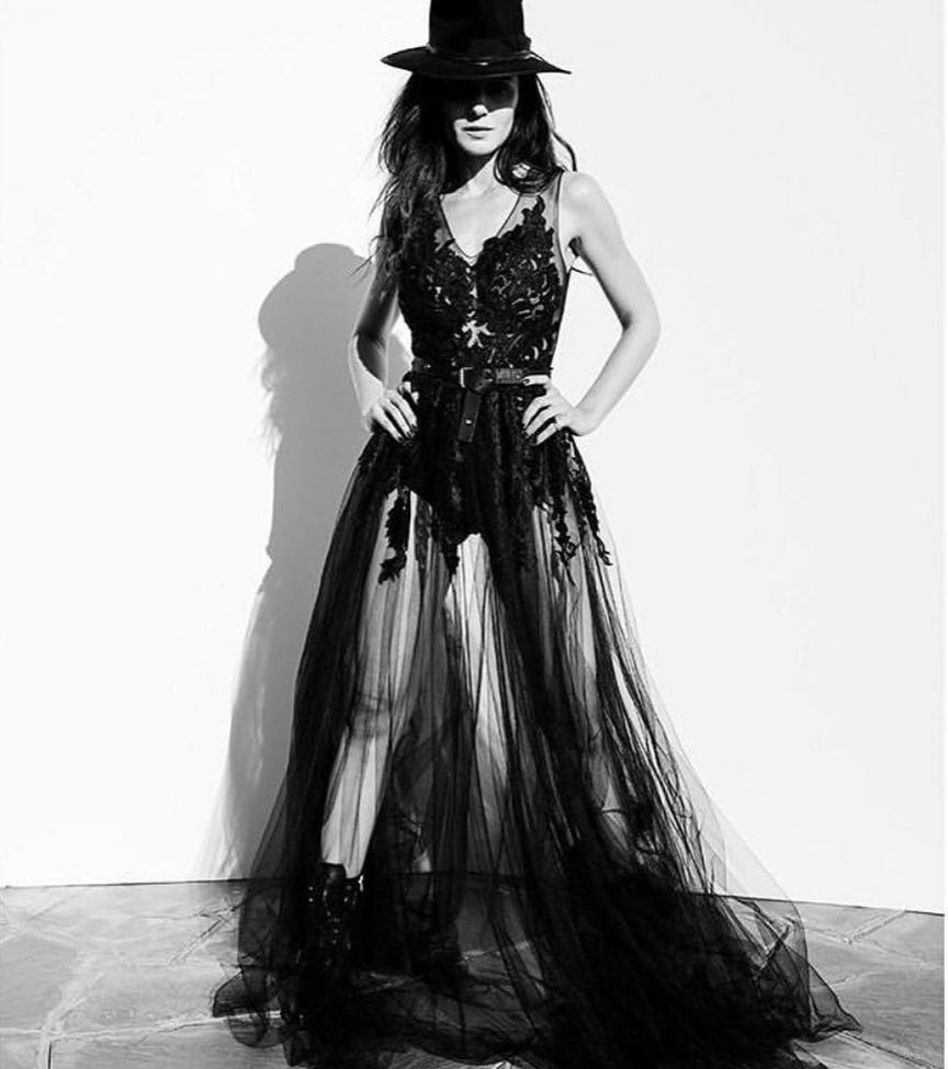 Emmanuelle Chriqui desnuda #109280805