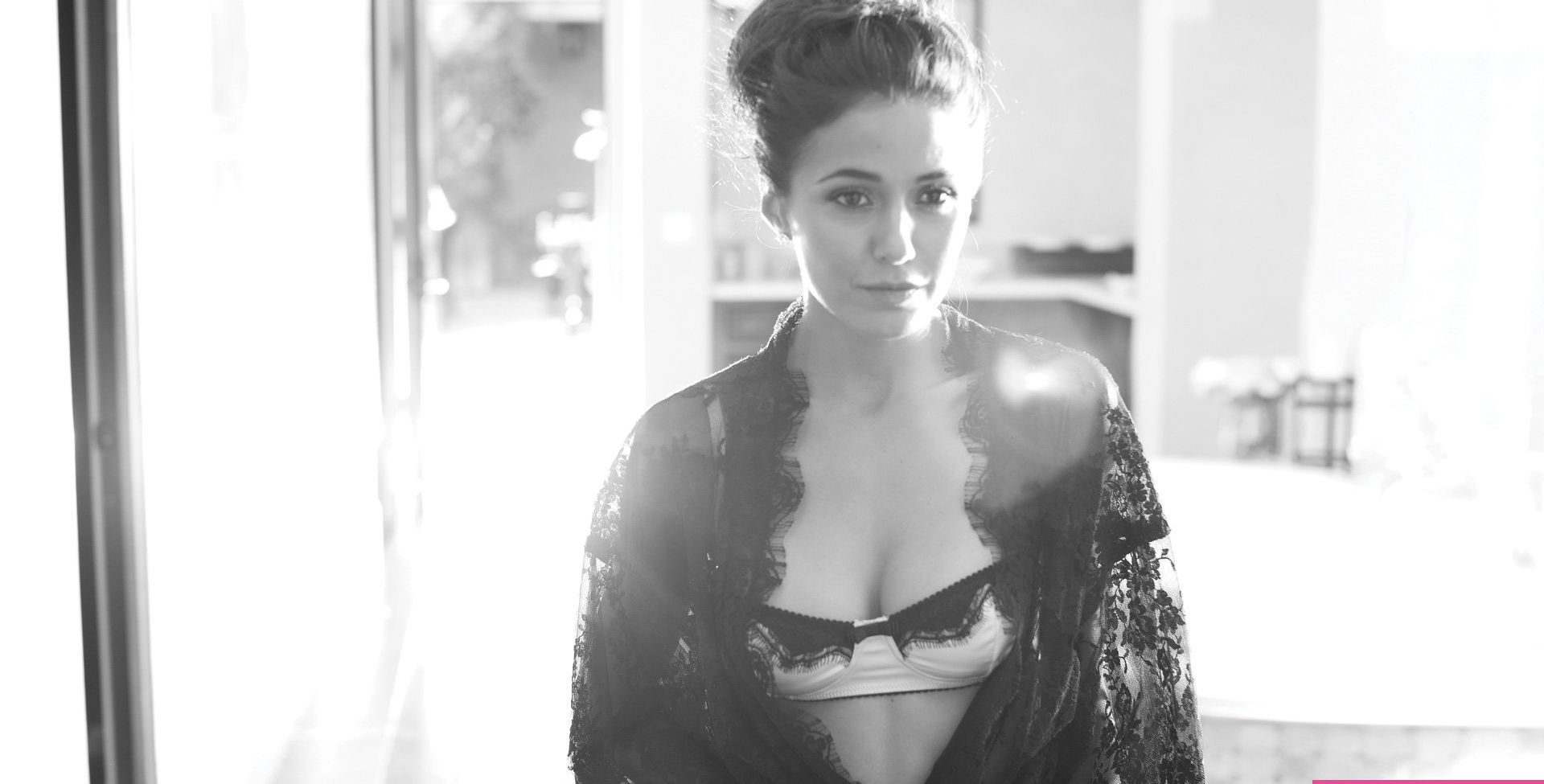 Emmanuelle Chriqui desnuda #109280826