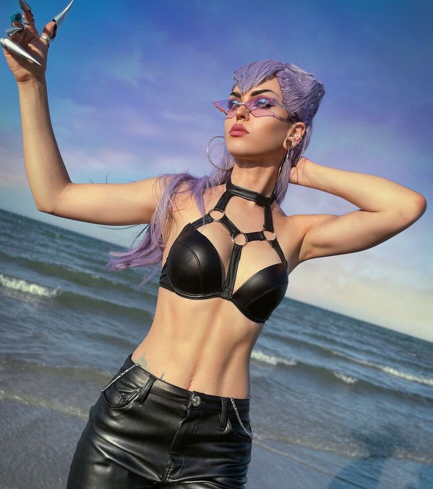 Andrasta desnuda #109022938