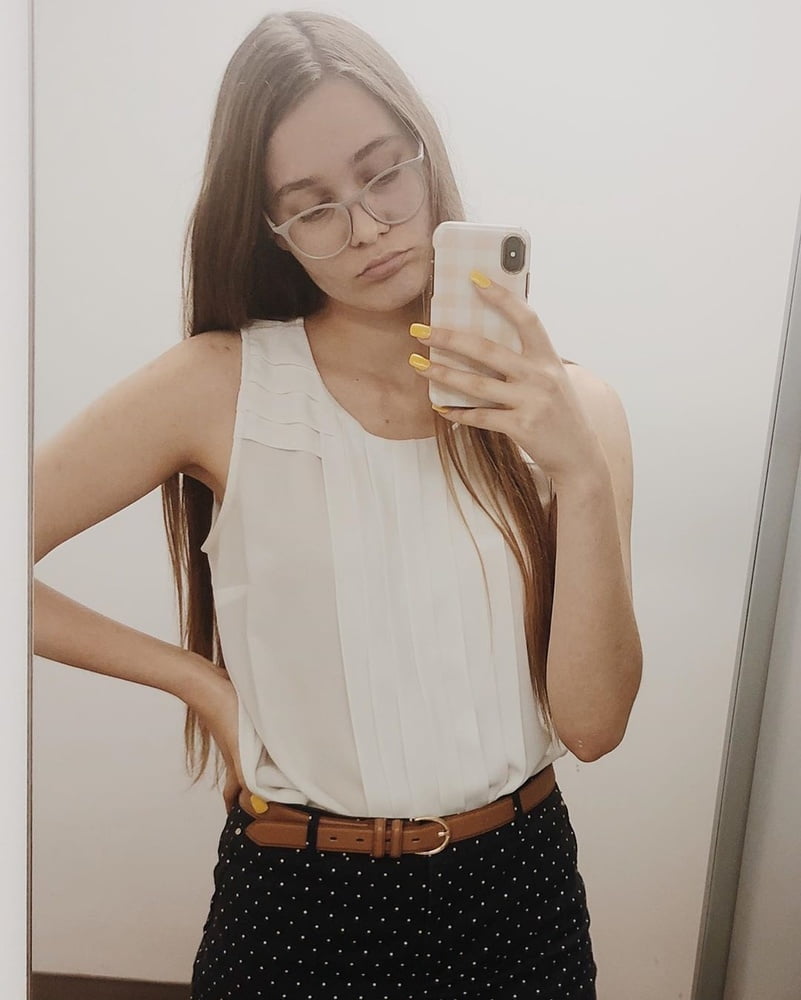 ビッチなファックトイ・ベカ
 #88576025