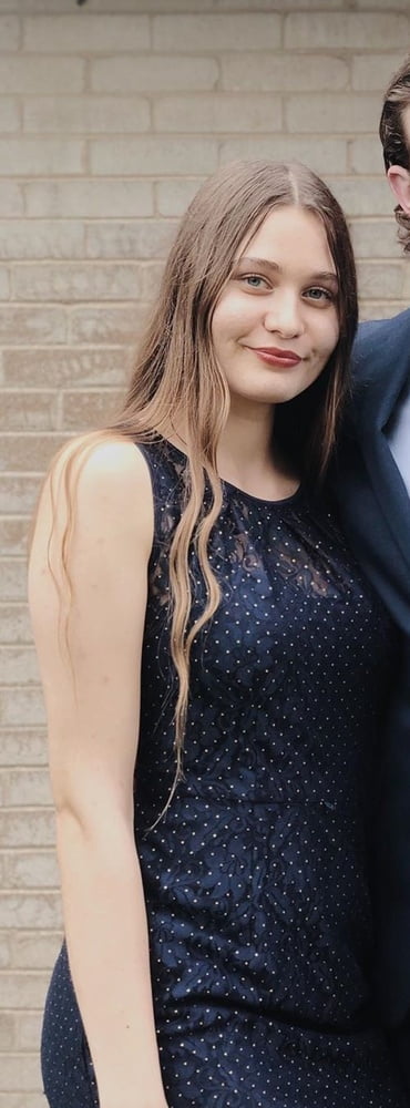 ビッチなファックトイ・ベカ
 #88576029