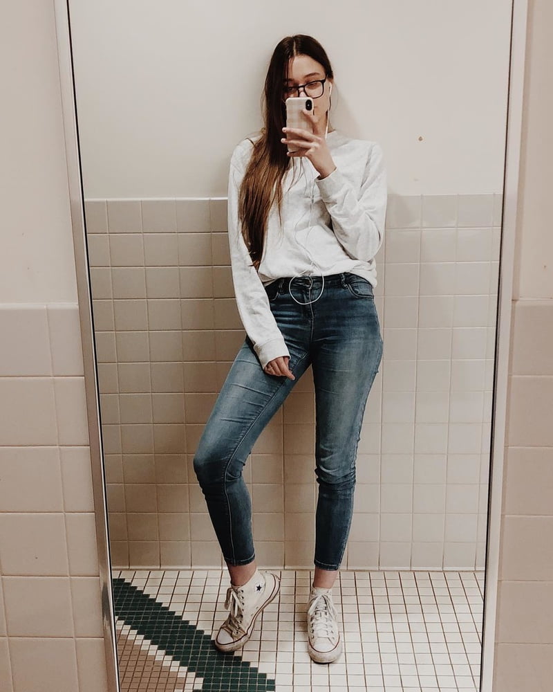 ビッチなファックトイ・ベカ
 #88576039