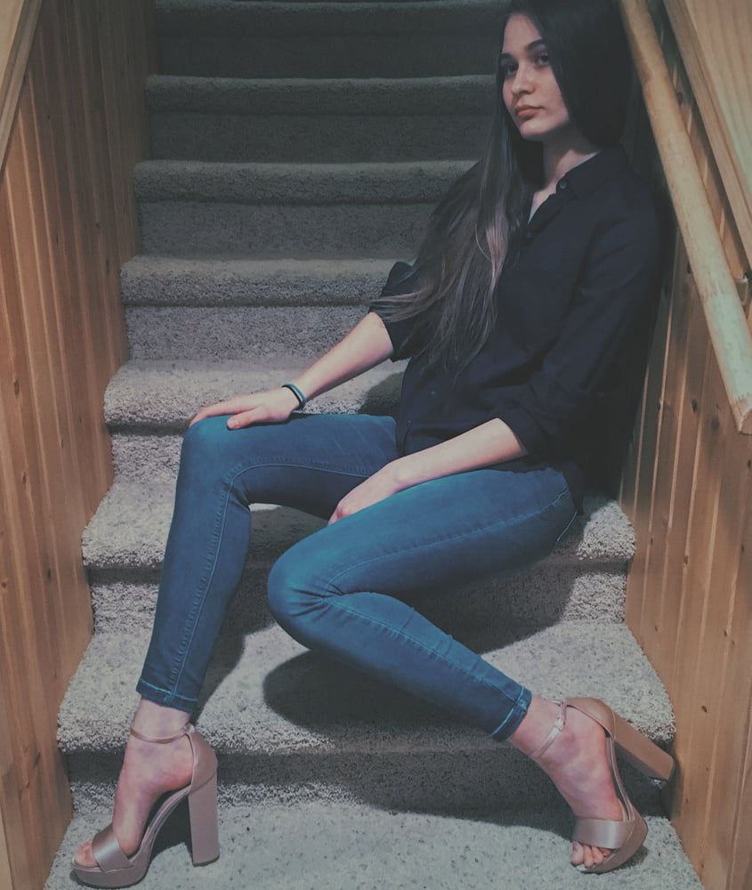 ビッチなファックトイ・ベカ
 #88576057