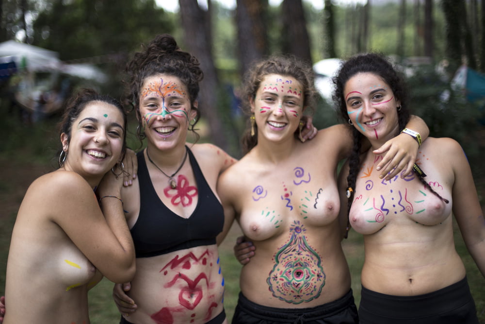 Damas damas damas 121
 #88061370