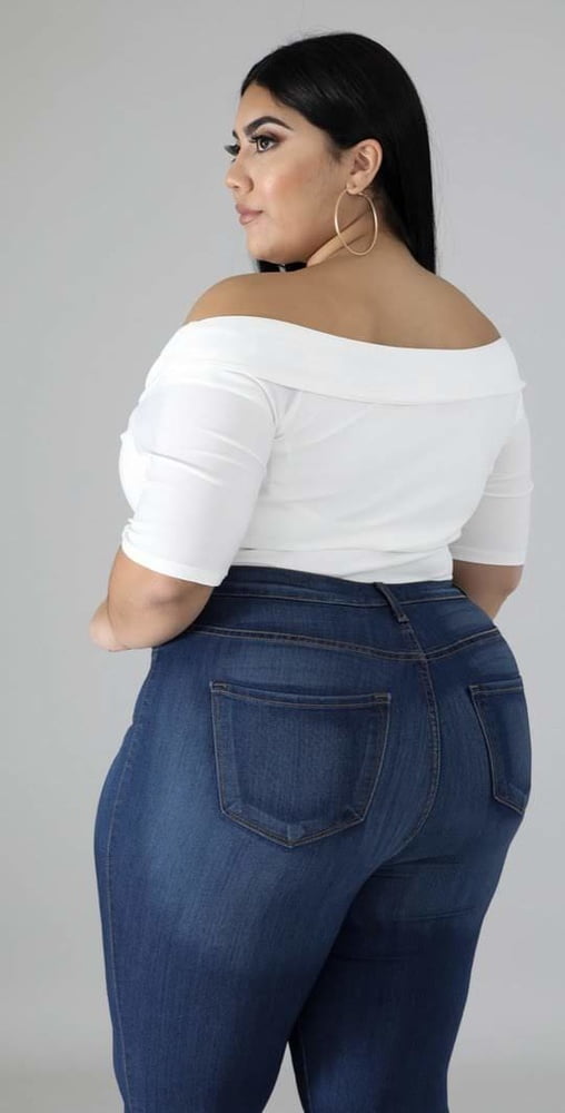 Juicy hanches larges poire booty latina ass rabuda gostosa jeans
 #89310273