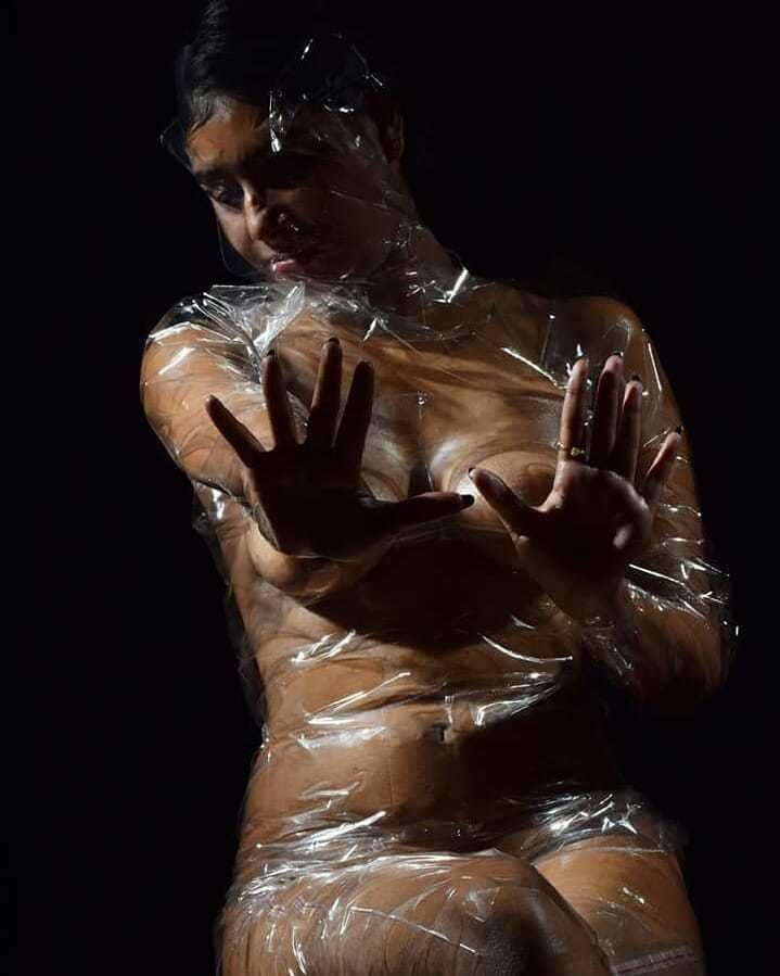 Modello indiano nudo per photoshoot 1
 #81852024