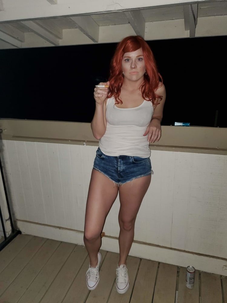White Trash Trailer Park Whore In Short Shorts Gets Dirty #97823186