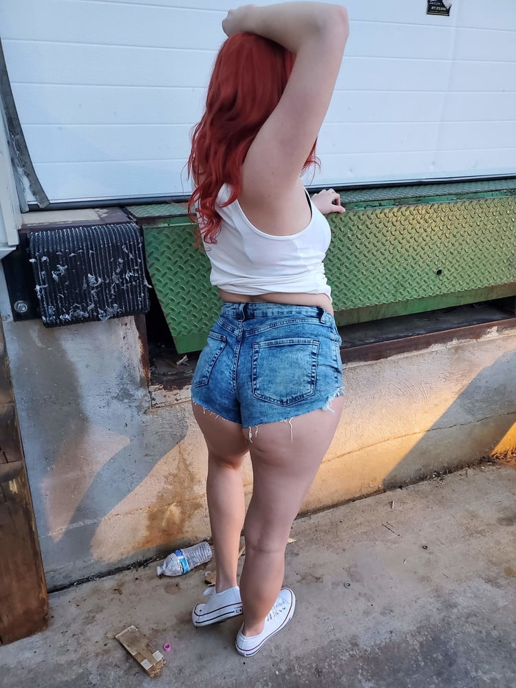White Trash Trailer Park Whore In Short Shorts Gets Dirty #97823387