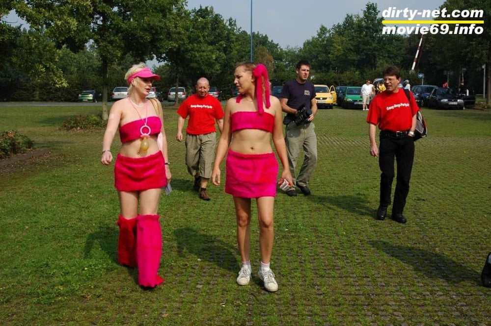 Blowjob at the Loveparade in Essen with Dany Sun &amp; Nathalie #94286024