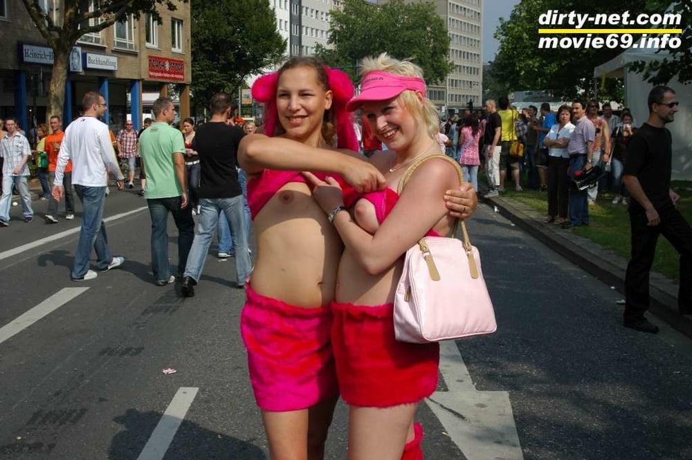 Blowjob at the Loveparade in Essen with Dany Sun &amp; Nathalie #94286051