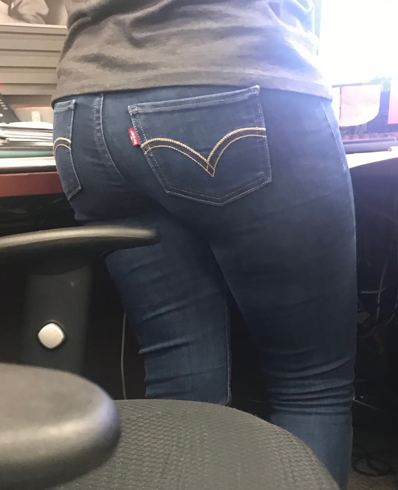 Tight jeans asses
 #106500926