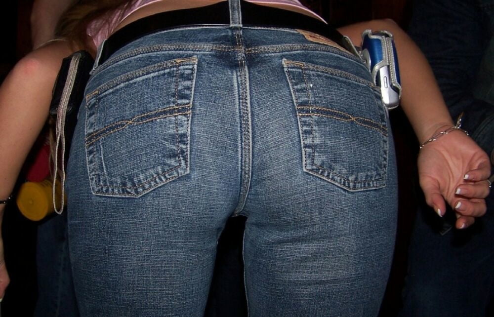 Culi stretti di jeans
 #106500955