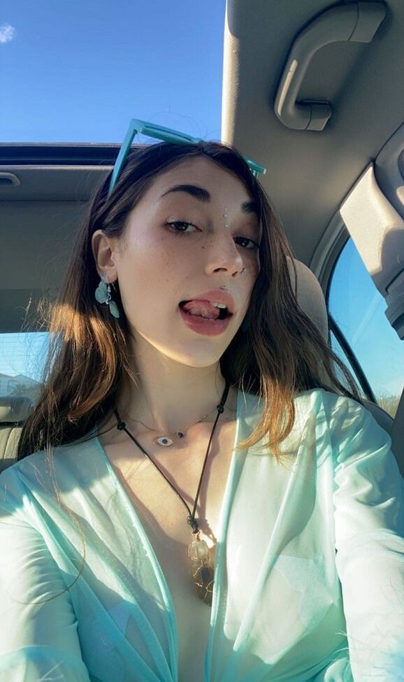 Tiana Blow desnuda #109446853