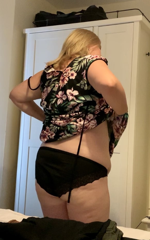 Mrs DB getting ready for a night out #87600723
