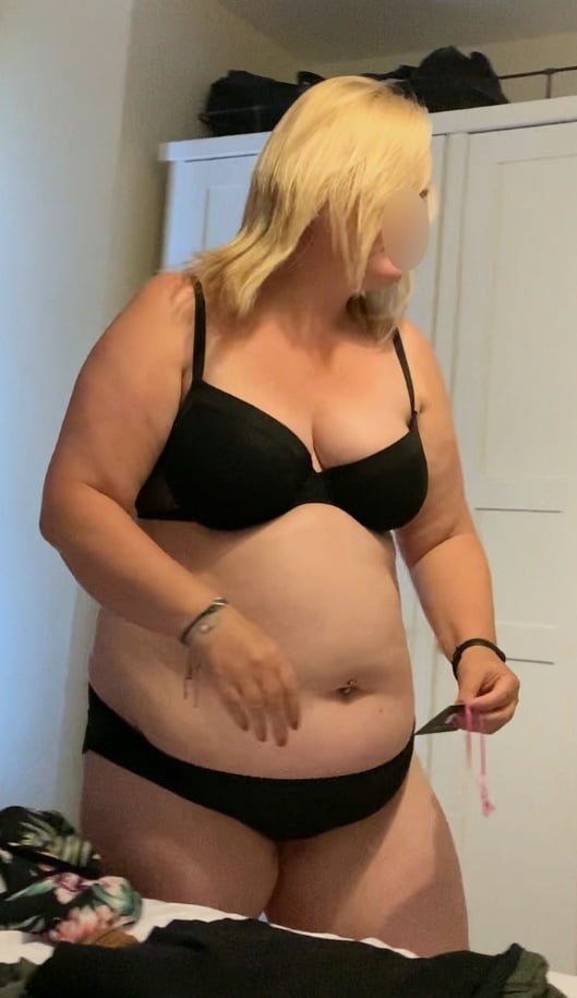 Mrs DB getting ready for a night out #87600729