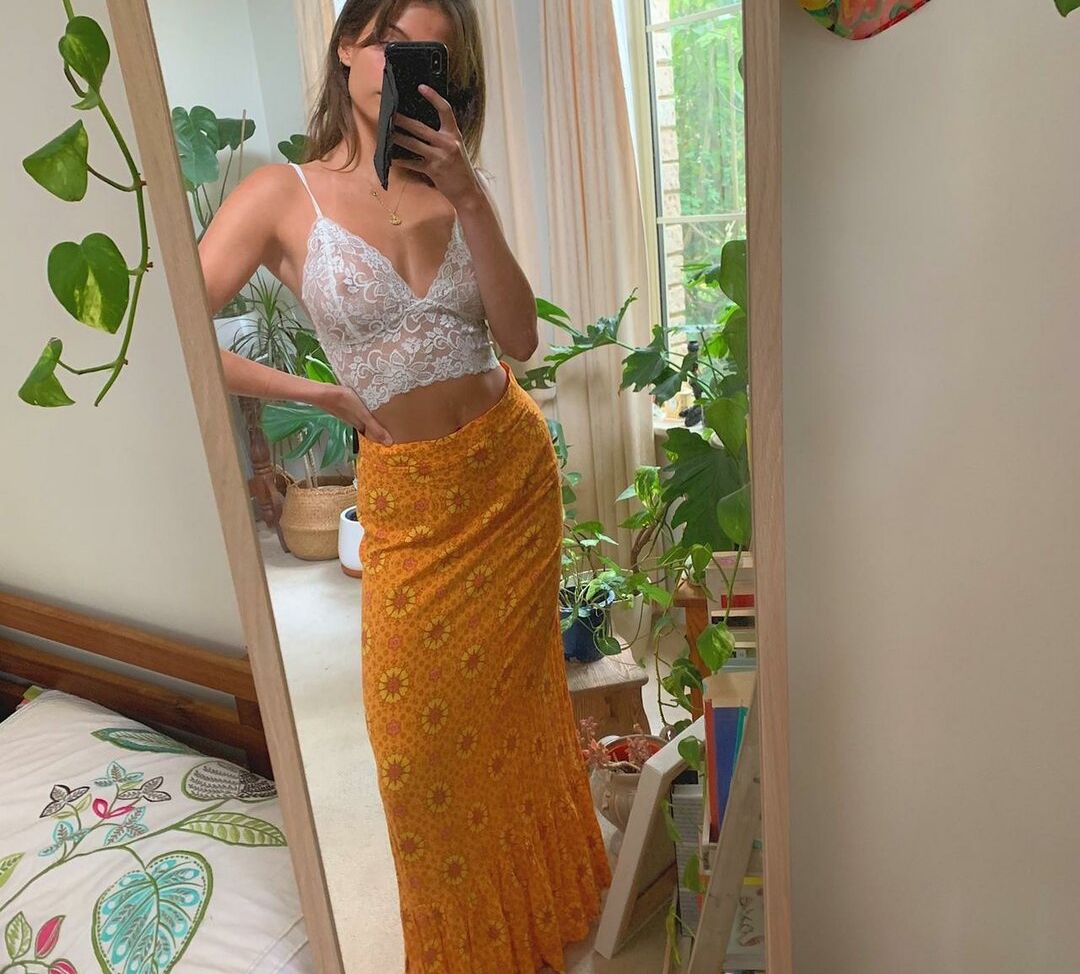 Steph Mandich desnuda #108455141