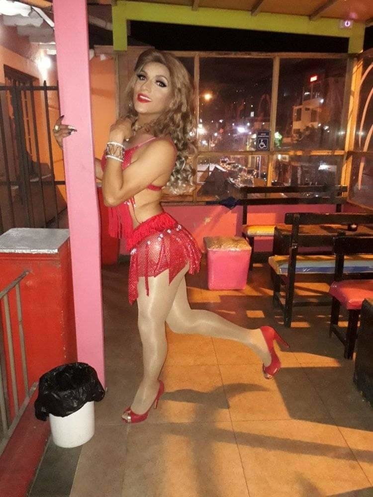 Schöne Transen
 #101580229