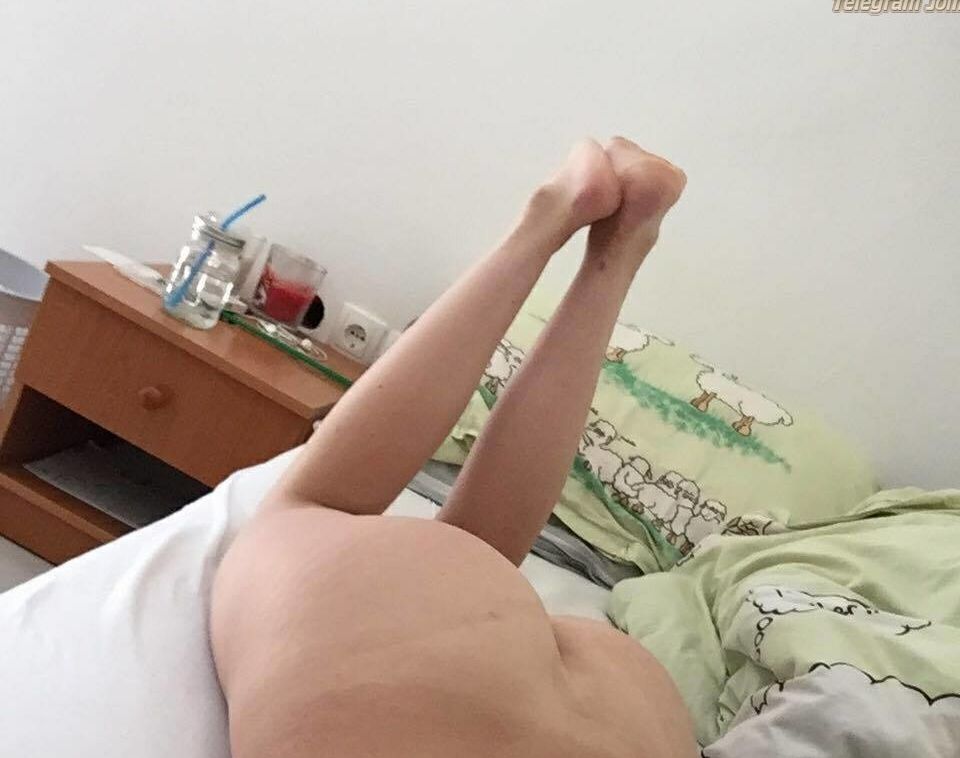 Nika desnuda #108865057