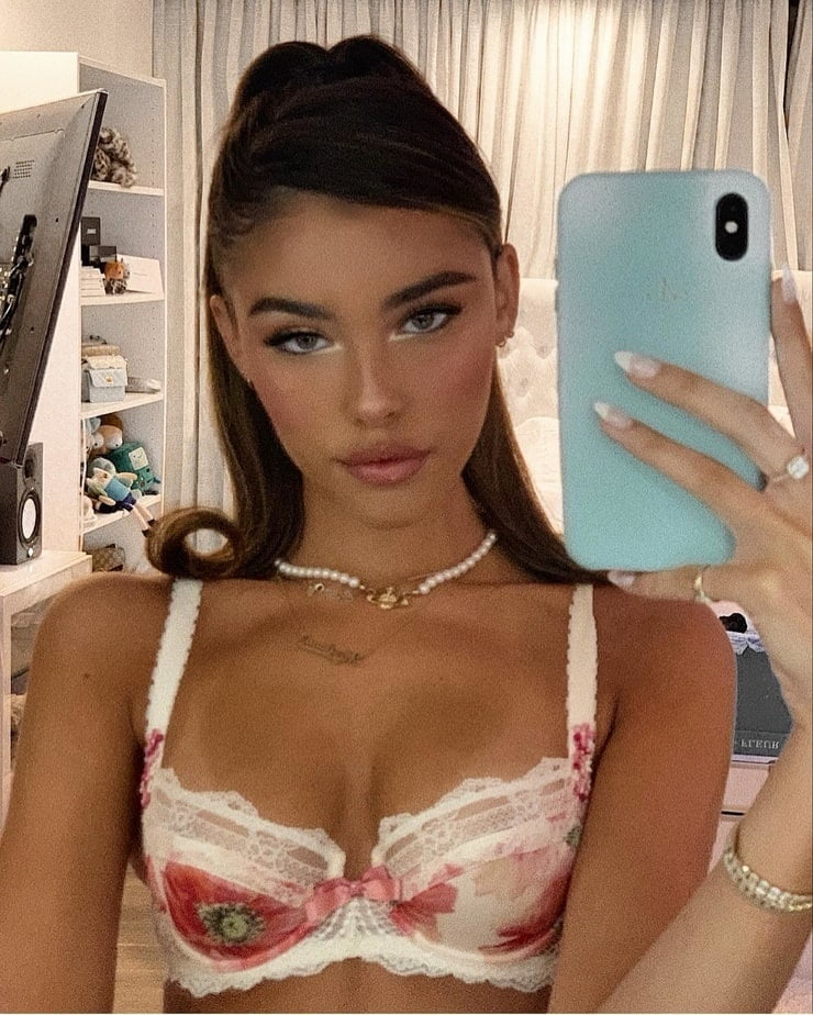 Madison Beer Eat Your Cum #82058614