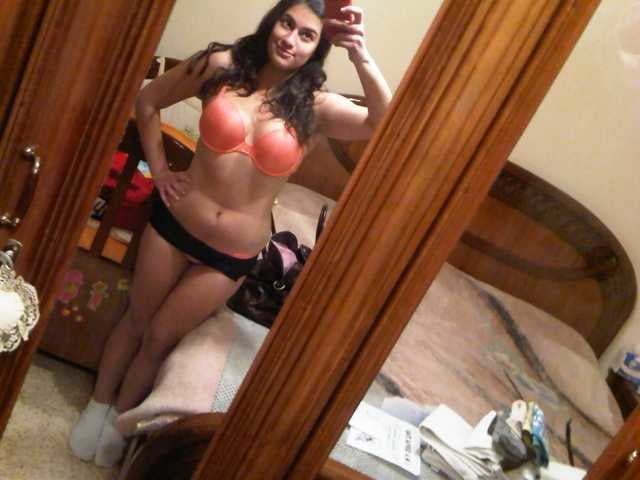 Kurvige sexy lebanesische Teenie zeigt riesige Titten & fleischige Fotze
 #79859625
