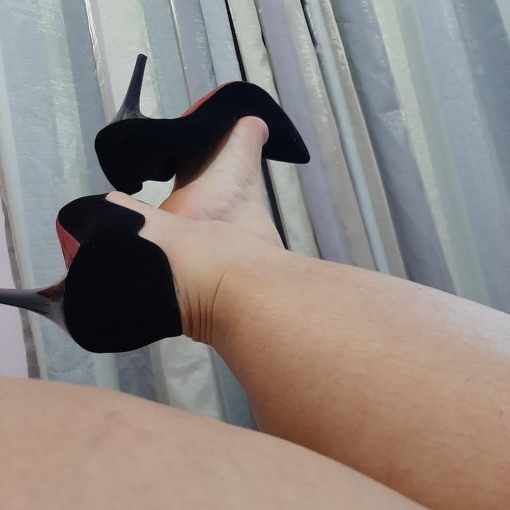 Piedi da zoccola 2 #92228625