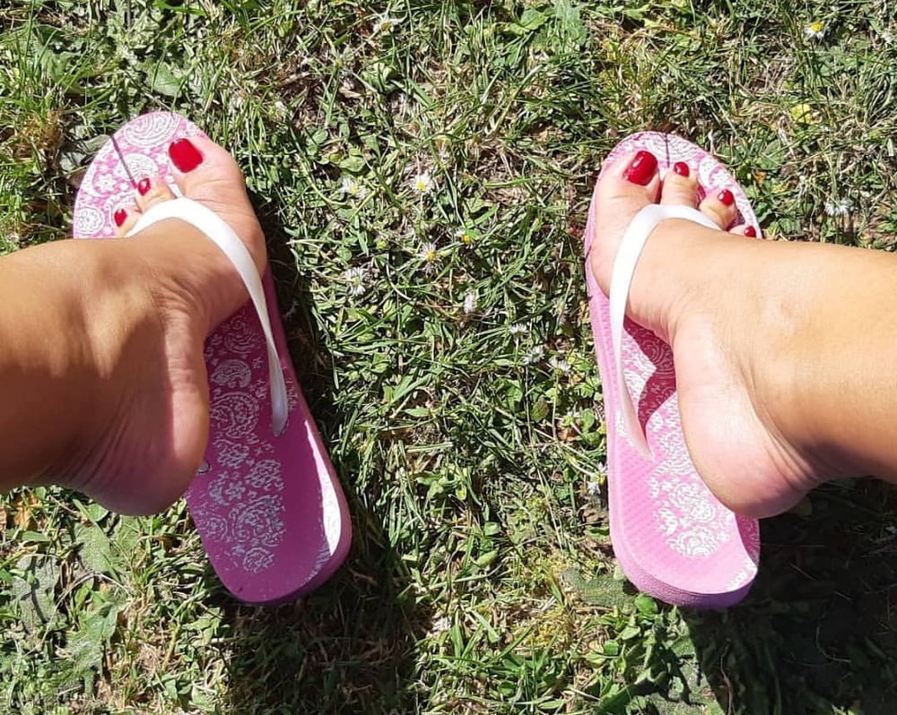Piedi da zoccola 2 #92228881