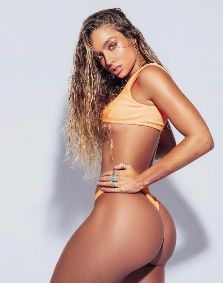 Sommer Ray #97007068