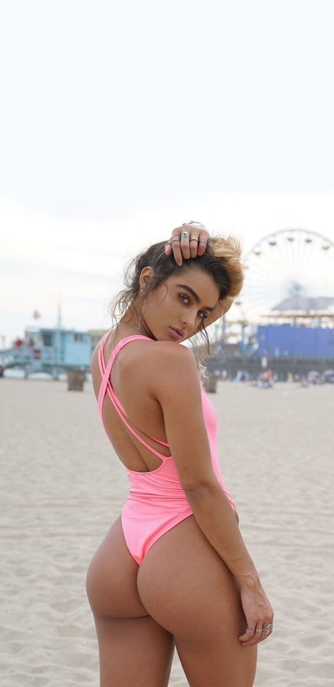 Sommer Ray #97007254